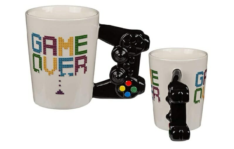 Taza ceramica game over control remoto