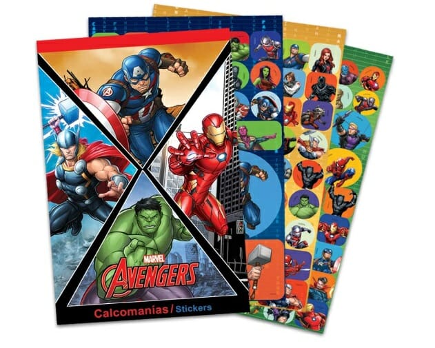 Block de stickers calcomanías con diseño de avengers