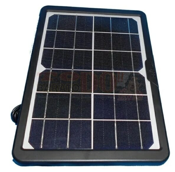 Panel solar 4.5w con entrada v8 para cargar dispositivos
