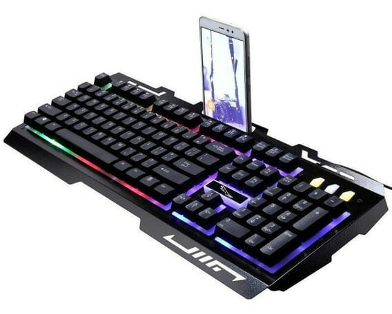 teclado alámbrico LED RGB